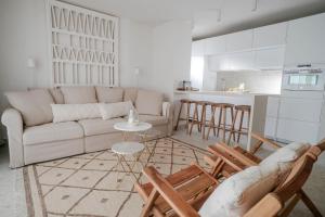 Kuchyňa alebo kuchynka v ubytovaní Agustino Beach Suites San Agustin