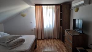 Gallery image of Hanul Ancutei in Curtea de Argeş