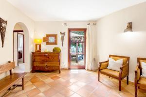 Posedenie v ubytovaní Finca Ses Mires