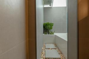Koupelna v ubytování Tây Tiến Bungalow