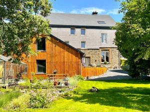 Aed väljaspool majutusasutust Taos B&B