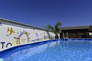 The swimming pool at or close to Ostello Salento