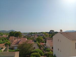 a view of a town with houses at Chez kary in Saint-Cyr-sur-Mer