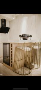 A cozinha ou cozinha compacta de Luxury Apartment
