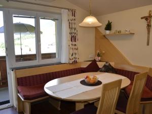 A seating area at Apartment Ferienglück by Interhome