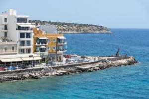 Příroda nedaleko apartmánu + 8 fotografií