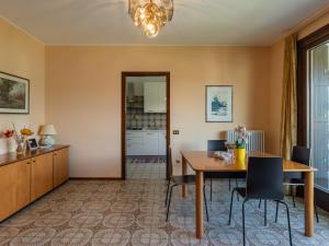 Η κουζίνα ή μικρή κουζίνα στο Apartment Gaggetto by Interhome
