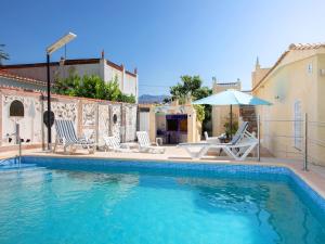 Bazén v ubytovaní Holiday Home Pedro by Interhome alebo v jeho blízkosti
