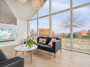 Posezení v ubytování Holiday Home Skoge - 500m from the sea by Interhome + 23 fotografií
