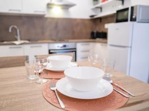 Kuchyňa alebo kuchynka v ubytovaní Apartment Jáchymov Magdaléna by Interhome