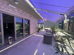 Balkoni atau teres di Hotel Butua Residence