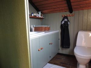 Koupelna v ubytování Holiday Home Eliza - all inclusive - 600m from the sea by Interhome