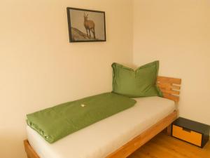 Lova arba lovos apgyvendinimo įstaigoje Apartment Florian by Interhome