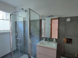 Koupelna v ubytování Apartment Mulino Vecchio by Interhome