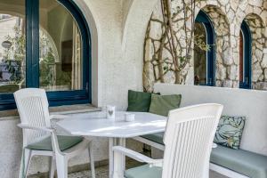 Χώρος καθιστικού στο Art- Apartamentos Revilla Tacke F