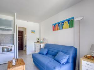 Χώρος καθιστικού στο Studio Le Mas de la Mer by Interhome