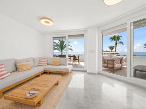 Et opholdsområde på Apartment Panorama-1 by Interhome