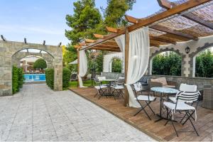 Patio nebo venkovní prostory v ubytování Stefania Hotel