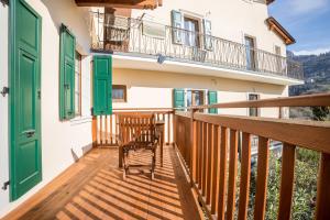 A balcony or terrace at Residence Lena App 1 with Balcony