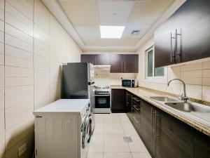 Gallery image of Bright Furnished Studio Apartment, JLT in Dubai