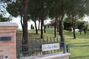 A garden outside La Casa de Anto'
