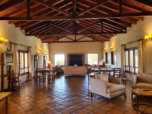 Χώρος καθιστικού στο Viñas De Cafayate Wine Resort