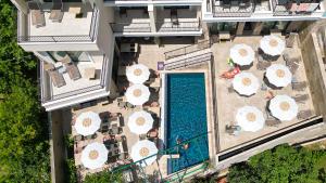 Bazén v ubytování Hotel Pima Budva nebo v jeho okolí