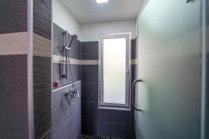 Kuchyň nebo kuchyňský kout v ubytování Siam Royal View Villas