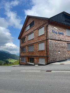 Nespecifikovaný výhled na hory nebo výhled na hory při pohledu z apartmánu