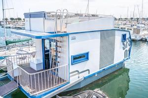 Ảnh trong thư viện ảnh của Apartamento flotante Unico C15A01 ở Santander