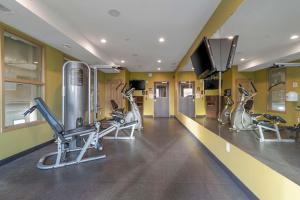 Fitness centrum a/nebo fitness zařízení v ubytování Best Western Plus Moose Jaw