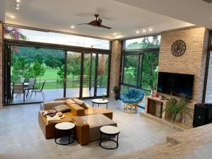 Fotografie z fotogalerie ubytování Nam Casa Sân Golf Tam Đảo Venuestay v destinaci Tam Ðảo