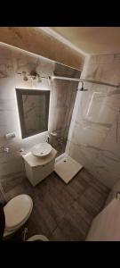 Ένα μπάνιο στο Departamento monoambiente amplio