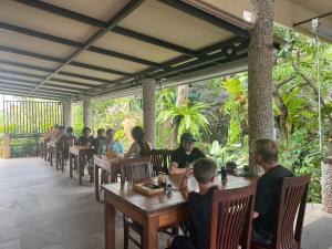 Restaurace v ubytování Flora Ville-SHA PLUS