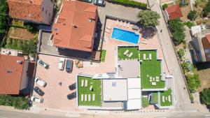 Apartemendi naabruskond või selle läheduses asuv naabruskond +39 fotot