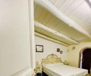 Fotografija u galeriji objekta Borgo Camicia In u gradu Barčelona Poco di Goto