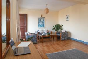 Posezení v ubytování Hotel Sherwi Hyul