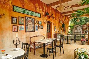 Εστιατόριο ή άλλο μέρος για φαγητό στο amã Stays & Trails Hacienda De Bastora, Goa