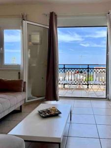 Balkón nebo terasa v ubytování Sea View Apartment #2