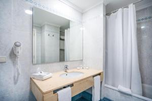 Koupelna v ubytování Hotel Bartos