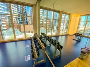 Gimnasio o equipo deportivo en White Sage - Fancy Studio With Mesmerizing Canal Views