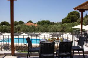 Φωτογραφία από το άλμπουμ του angelastudios-stoupa στη Στούπα