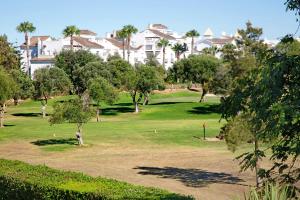 Κήπος έξω από το Casa en Costa Ballena
