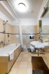Koupelna v ubytování Grand SPA Lietuva Hotel Druskininkai