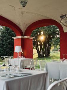 Agriturismo Borgo Imperiale外面的花园