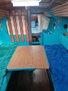 Posezení v ubytování Dormir sur un bateau + 4 fotografie
