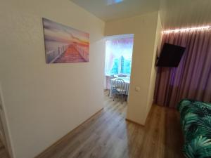 TV a/nebo společenská místnost v ubytování Perfect Studio in Narva center