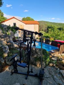 Bazén v ubytování Villa Kamen nebo v jeho okolí