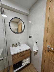 Bilik mandi di Apartman Marin +25 gambar