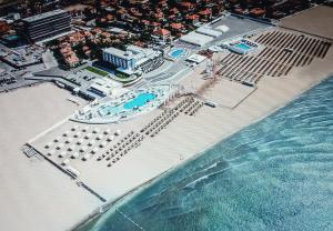 an aerial view of a resort with a swimming pool at Sea Breeze in Baku